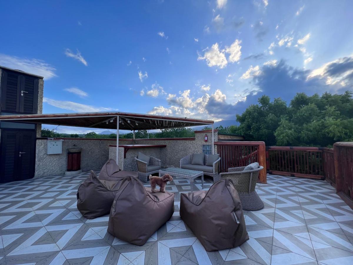 קובו Lunar Dive Resort: Bamboo Villas מראה חיצוני תמונה