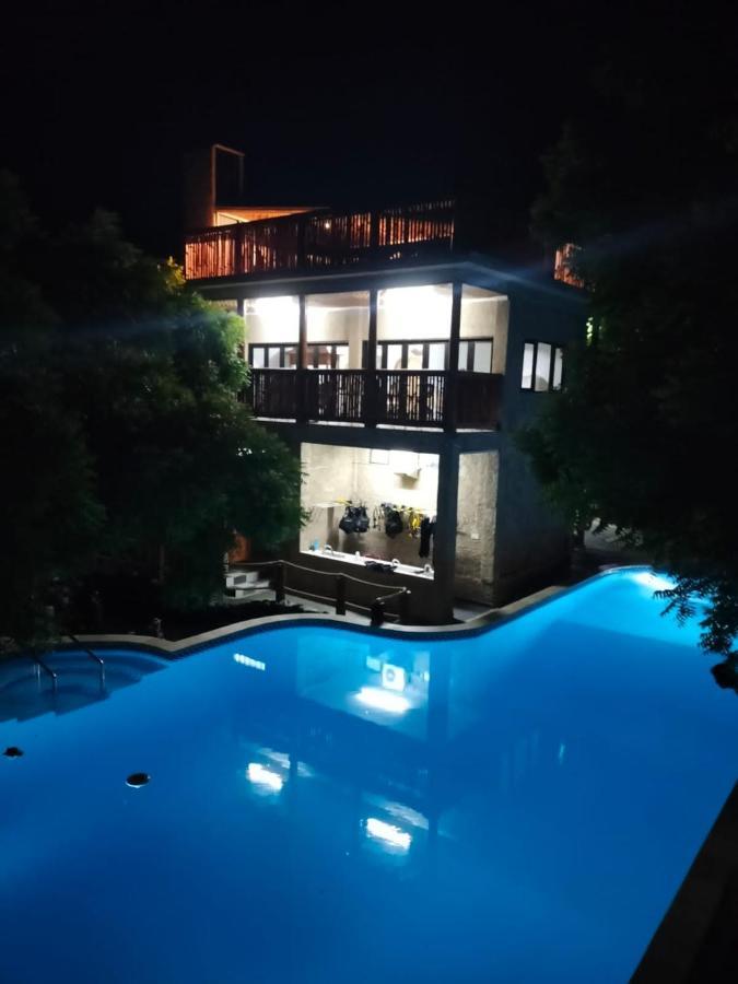 קובו Lunar Dive Resort: Bamboo Villas מראה חיצוני תמונה